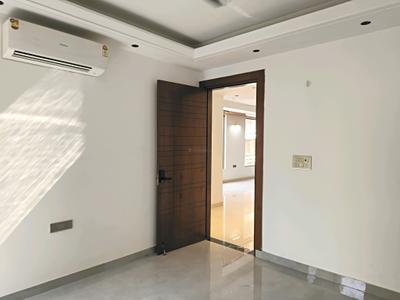Bedroom Image of 1850 Sq.ft 4 BHK Builder Floor for sale in Kaushambi Ghaziabad for Rs. 23500000