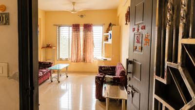 Hall Image of 1115 Sq.ft 2 BHK Apartment / Flat for sale in Althan Surat for Rs. 4500000