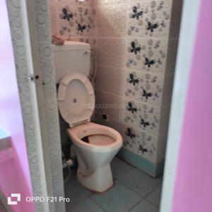 Bathroom Image of 1100 Sq.ft 3 BHK Apartment / Flat for rent in Kalyani Nadia for Rs. 15000