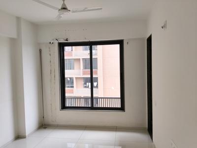 Bedroom Image of 1800 Sq.ft 3 BHK Apartment / Flat for rent in Swarnim Dharti, Vaishno Devi Circle Ahmedabad for Rs. 20000