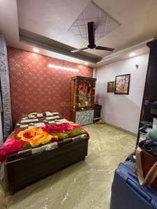 Bedroom Image of 1000 Sq.ft 3 BHK Builder Floor for sale in Laxmi Nagar New Delhi for Rs. 9000000