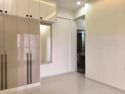 Bedroom Image of 2035 Sq.ft 4 BHK Apartment / Flat for rent in Runwal The Central Park, Chinchwad Pune for Rs. 110003