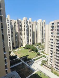 Image of 1078 Sq.ft 2 BHK Apartment / Flat for sale in BPTP Spacio, Sector 37D, Gurgaon for Rs. 13200000