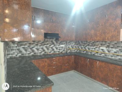 Bathroom Image of 2200 Sq.ft 4 BHK Apartment / Flat for sale in Logix Blossom County, Sector 137 Noida for Rs. 26000000