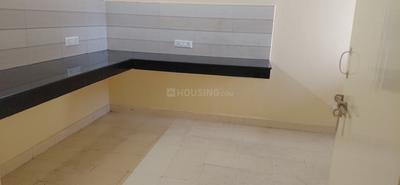 Kitchen Image of 1050 Sq.ft 2 BHK Apartment / Flat for rent in Sushant Golf City Lucknow for Rs. 15000