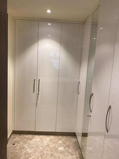 DLF Phase 4 Bedroom 1