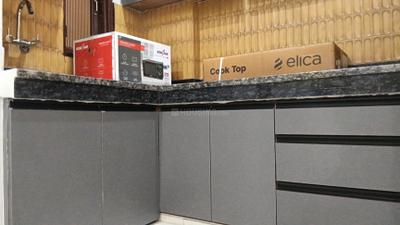 Kitchen Image of 500 Sq.ft 1 BHK Builder Floor for rent in Patel Nagar Gurgaon for Rs. 31000