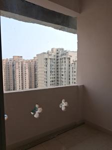 Living Room Image of 1179 Sq.ft 2.5 BHK Apartment / Flat for sale in Amrapali Silicon City, Sector 76 Noida for Rs. 12100000