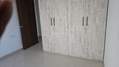 Bedroom Image of 850 Sq.ft 2 BHK Apartment / Flat for rent in Kalpataru Immensa, Thane West Thane for Rs. 42000