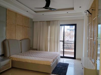 Bedroom Image of 3640 Sq.ft 4 BHK Builder Floor for sale in Ansal Sushant Apartment, Sector 43 Gurgaon for Rs. 53000000