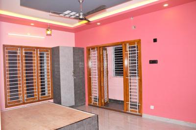 Bedroom Image of 3000 Sq.ft 5 BHK Independent House for sale in Varadharajapuram Chennai for Rs. 17500000