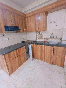 Kitchen Image of 900 Sq.ft 3 BHK Builder Floor for rent in Mayur Vihar Phase 1 New Delhi for Rs. 30000