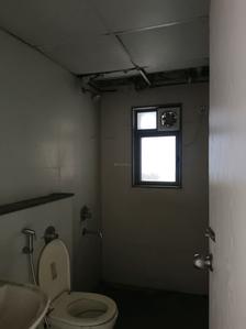 Common Bathroom Image of 774 Sq.ft 2 BHK Apartment / Flat for sale in Lodha Casa Rio, Palava Phase 1 Thane for Rs. 5100000