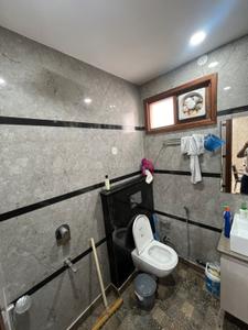 Bathroom Image of 1200 Sq.ft 3 BHK Builder Floor for sale in Shalimar Bagh New Delhi for Rs. 25500000