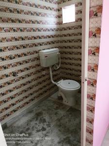 Bathroom Image of 175 Sq.ft 1 RK Builder Floor for rent in Dhulagori Howrah for Rs. 4000