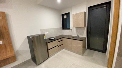 Kitchen Image of 780 Sq.ft 1 RK Builder Floor for rent in Sector 50 Gurgaon for Rs. 24000