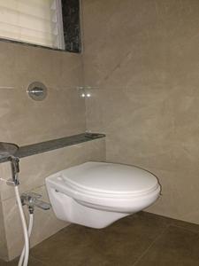 Common Bathroom Image of 1750 Sq.ft 3 BHK Apartment / Flat for sale in Kumar Kruti, Kalyani Nagar Pune for Rs. 24100000