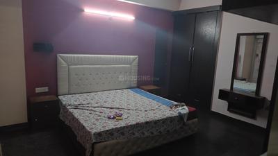 Bedroom Image of 1050 Sq.ft 2 BHK Apartment / Flat for sale in Panchsheel Wellington, Crossings Republik Ghaziabad for Rs. 8500000