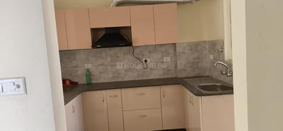 Kitchen Image of 1600 Sq.ft 3 BHK Apartment / Flat for rent in Assotech The Nest, Crossings Republik Ghaziabad for Rs. 23000