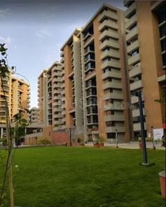 Image of 2400 Sq.ft 3 BHK Apartment / Flat for sale in Ganesh Maple Tree Garden Homes, Thaltej, Ahmedabad for Rs. 22500000