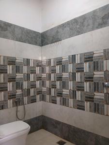 Common Bathroom One Image of 1800 Sq.ft 7 BHK Independent House for sale in Sector 13 Gurgaon for Rs. 20000000