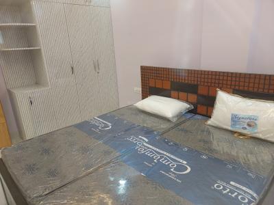 Bedroom Image of 350 Sq.ft 1 BHK Builder Floor for rent in Pochanpur Colony New Delhi for Rs. 20000