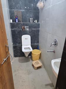 Bathroom Image of 300 Sq.ft 1 RK Builder Floor for rent in Scheme No 114 Indore for Rs. 15000