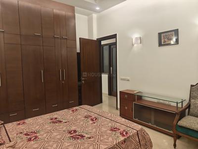Bedroom Image of 1350 Sq.ft 3 BHK Apartment / Flat for rent in Nizamuddin East New Delhi for Rs. 180000
