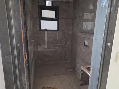 Image of 1900 Sq.ft 3 BHK Builder Floor for sale in Mansarover Garden, New Delhi for Rs. 39500000