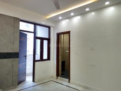 Bedroom Image of 2250 Sq.ft 4 BHK Apartment / Flat for sale in Shahdara New Delhi for Rs. 37000000