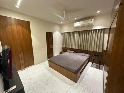 Bedroom Image of 2508 Sq.ft 3 BHK Builder Floor for rent in Chandkheda Ahmedabad for Rs. 35000