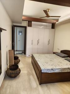 Bedroom Image of 1800 Sq.ft 3 BHK Builder Floor for rent in Hauz Khas New Delhi for Rs. 140000