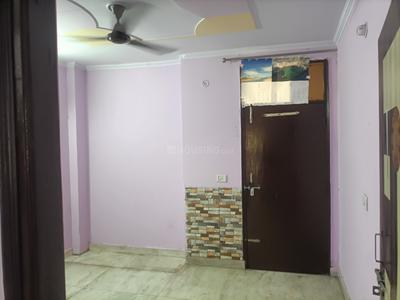 Bedroom Image of 600 Sq.ft 2 BHK Builder Floor for rent in Preet Vihar New Delhi for Rs. 14000