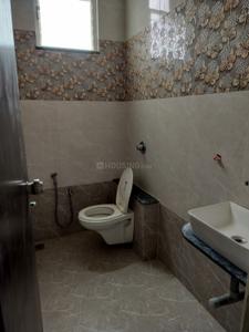 Bathroom Image of 1335 Sq.ft 2 BHK Apartment / Flat for sale in Gurukrupa Heights, Azamshah Layout Nagpur for Rs. 7800000