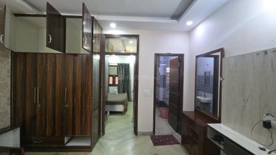 Living Room Image of 400 Sq.ft 1 BHK Builder Floor for rent in Pitampura New Delhi for Rs. 22000