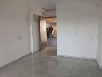 Living Room Image of 1800 Sq.ft 3 BHK Apartment / Flat for rent in Shyam Saral, Tragad Ahmedabad for Rs. 25000