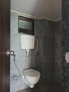 Shripal-Shanti Complex Common Bathroom 3