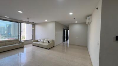 Living Room Image of 1250 Sq.ft 3 BHK Apartment / Flat for rent in Oberoi Sky City, Borivali East Mumbai for Rs. 140000