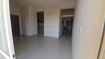 Living Room Image of 1050 Sq.ft 2 BHK Apartment / Flat for rent in AWHO Vay Sector 8B G, Vrindavan Yojana Lucknow for Rs. 18500