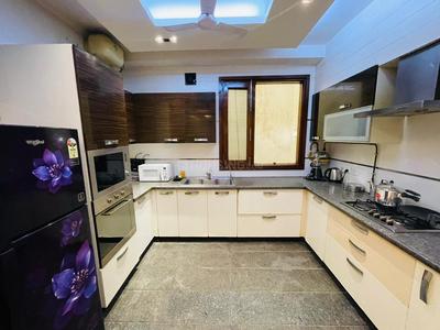 4 BHK Independent Builder Floor