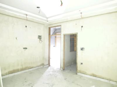 Living Room Image of 900 Sq.ft 3 BHK Builder Floor for sale in DLF Ankur Vihar Ghaziabad for Rs. 3593562