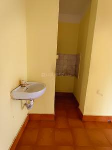 Image of 650 Sq.ft 2 BHK Builder Floor for rent in Pradhan Nagar, Siliguri for Rs. 12000