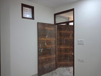 Bedroom Image of 1050 Sq.ft 2 BHK Apartment / Flat for sale in Sector 49 Noida for Rs. 4200006