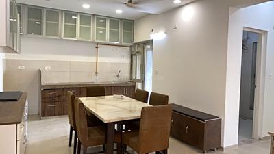 Kitchen Image of 1350 Sq.ft 2.5 BHK Apartment / Flat for rent in Adani The Meadows, Shantigram Ahmedabad for Rs. 38000
