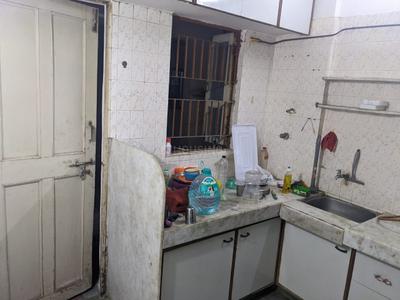 Bathroom Image of 900 Sq.ft 2 BHK Apartment / Flat for sale in Satellite Ahmedabad for Rs. 6500000