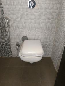Common Bathroom Image of 980 Sq.ft 2 BHK Apartment / Flat for sale in 38 Park Majestique, Undri Pune for Rs. 4500000