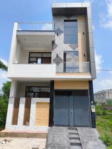 Building Image of 972 Sq.ft 3 BHK Duplex for sale in Shastripuram Agra for Rs. 11000000