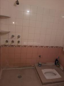 Bathroom Image of 1800 Sq.ft 3 BHK Independent House for rent in Sector 10A Gurgaon for Rs. 32000