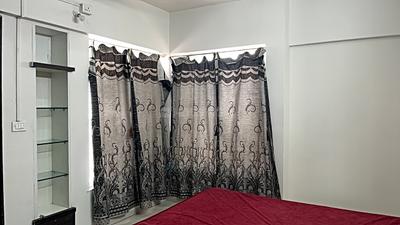 Bedroom Image of 850 Sq.ft 3 BHK Apartment / Flat for rent in Crystal Properties 33 Keshav Kunj D Wing, Keshav Nagar Pune for Rs. 42000