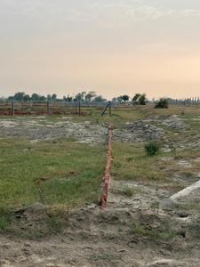Image of 900 Sq.ft Residential Plot / Land for sale in Kasna Village, Greater Noida for Rs. 800000